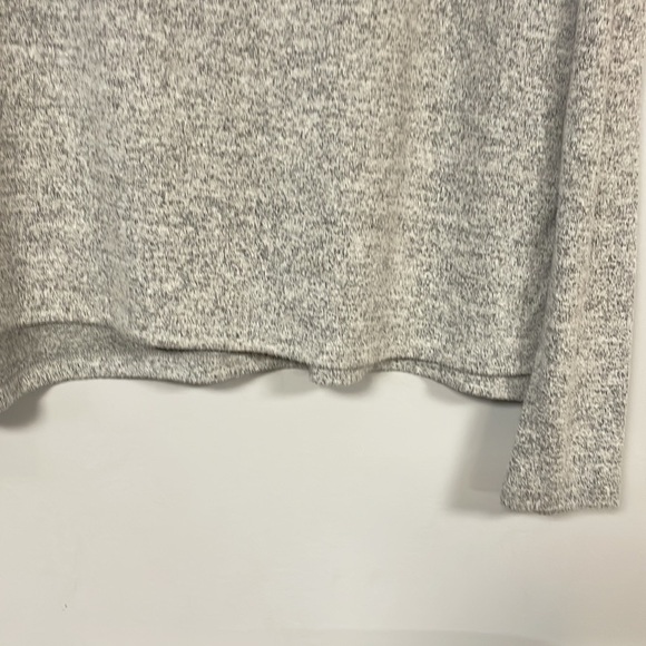 Abercrombie & Fitch Oversized light weight Gray Turtleneck, S, sweater/top - Picture 7 of 7